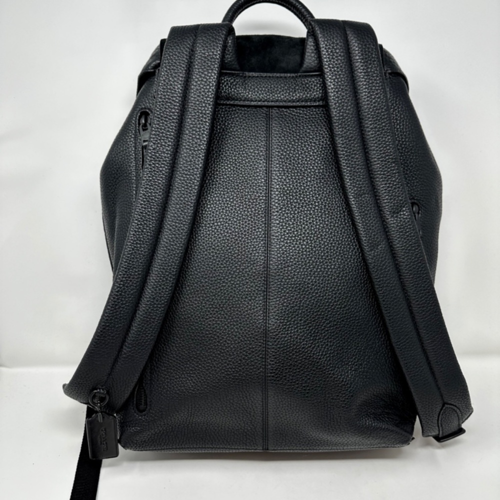 Coach Manhattan Backpack crafted in black leather with suede paneling - Picture 2 of 10